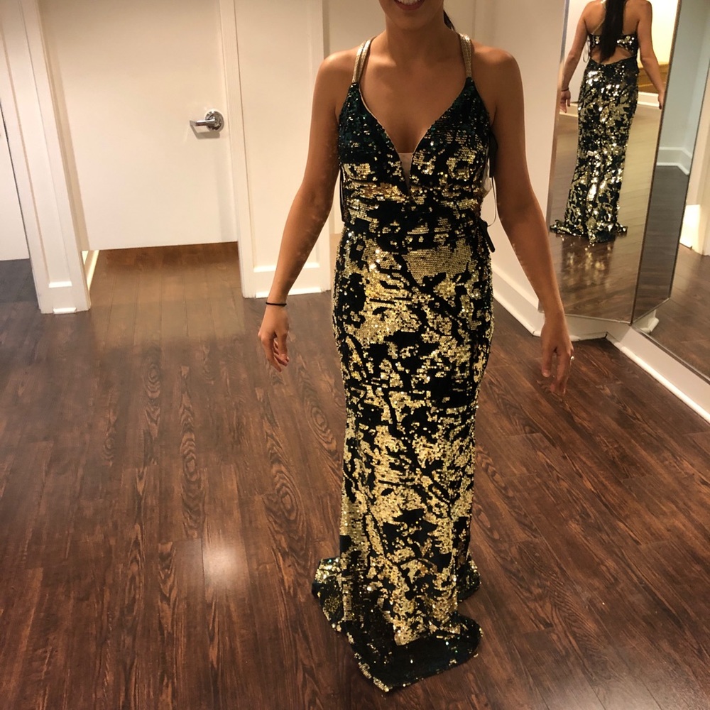 Camille la vie Emerald Dress